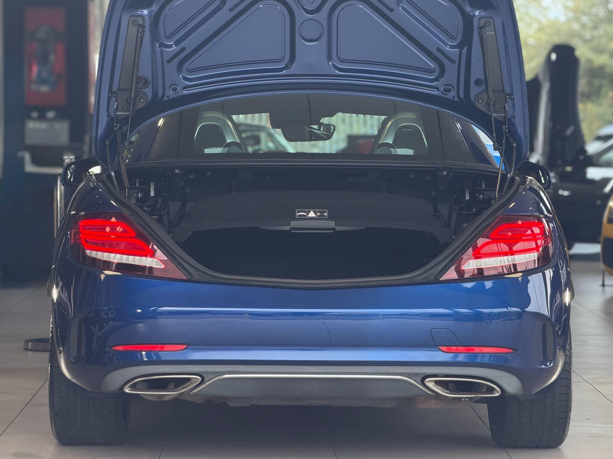 Mercedes SLC - Image 14