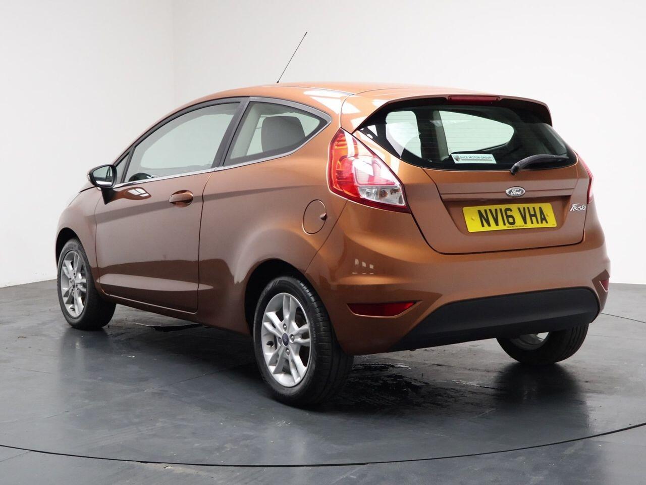 Ford Fiesta - Image 9