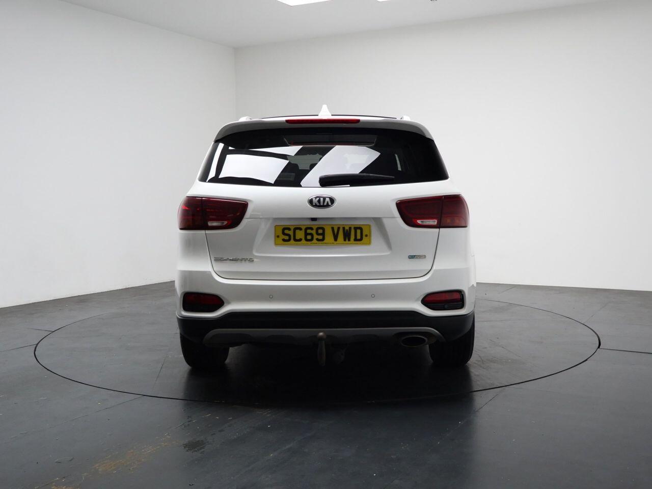 Kia Sorento - Image 11
