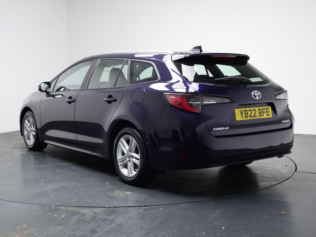 Toyota Corolla - Image 9