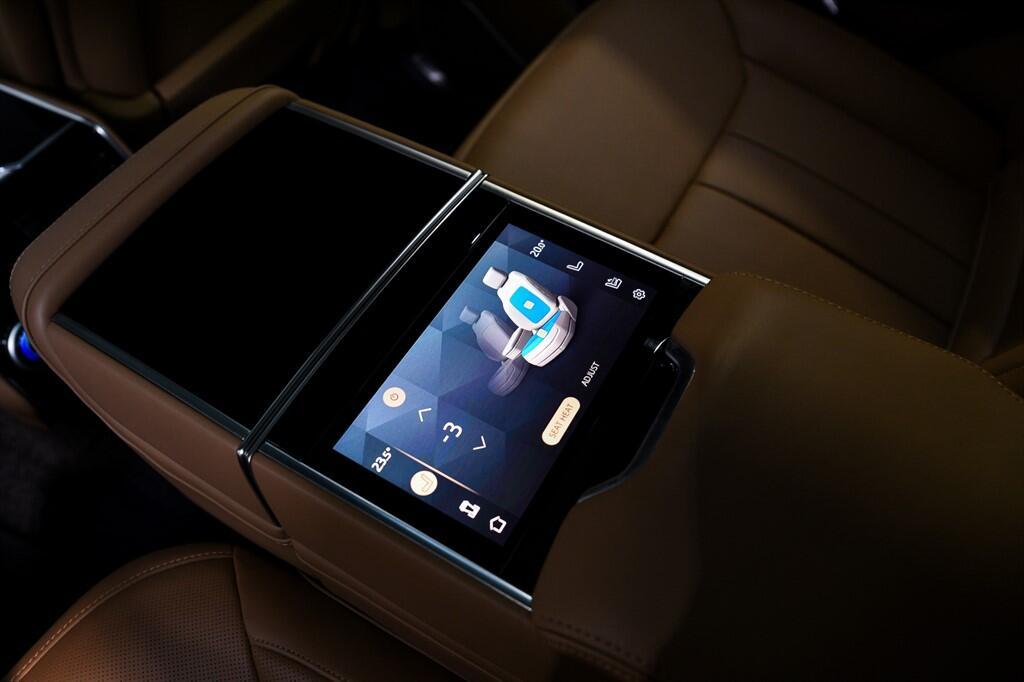 Land Rover Range Rover - Image 29