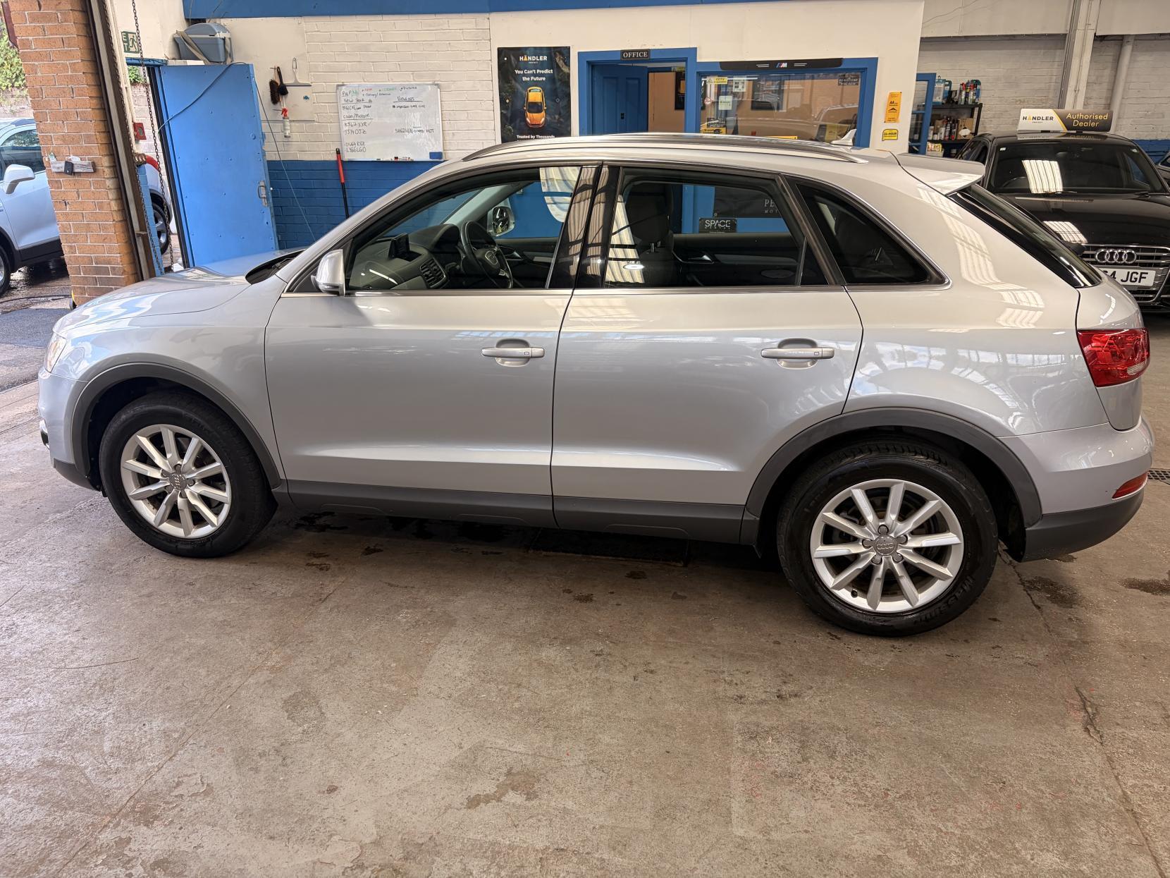 Audi Q3 - Image 4
