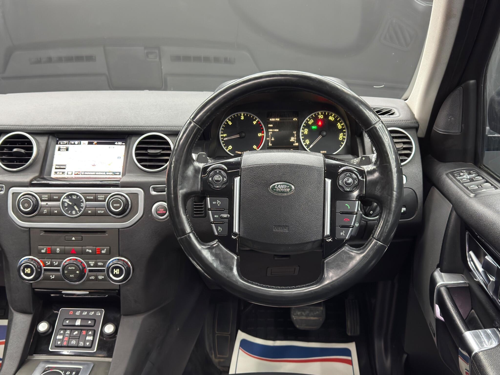 Land Rover DISCOVERY 4 - Image 19
