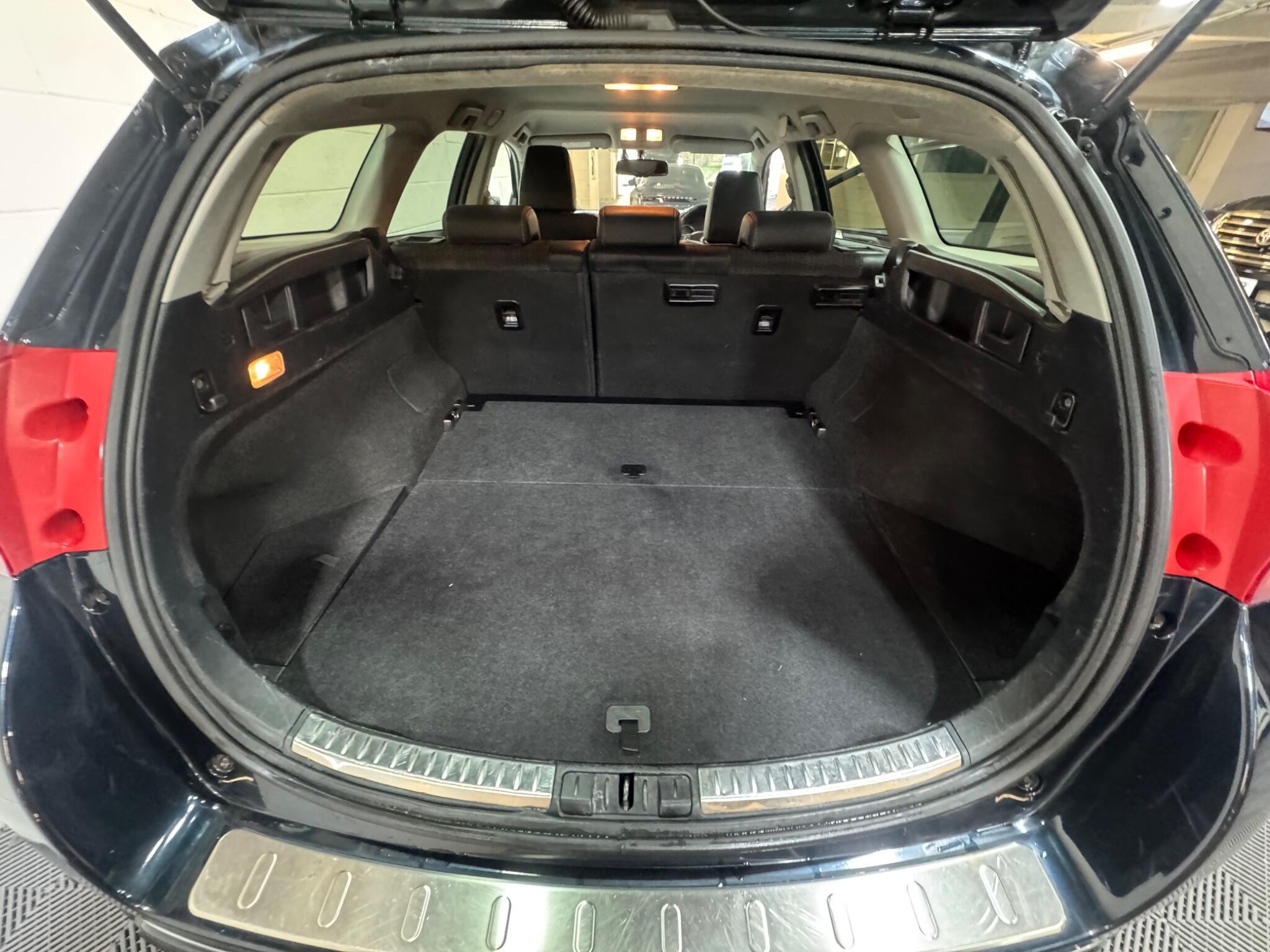 Toyota Auris - Image 12