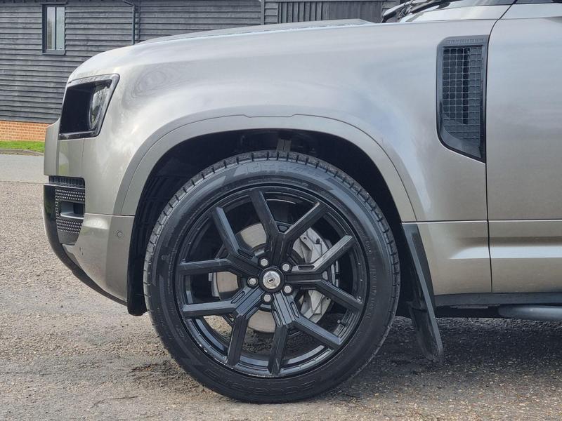 Land Rover Defender 90 - Image 6