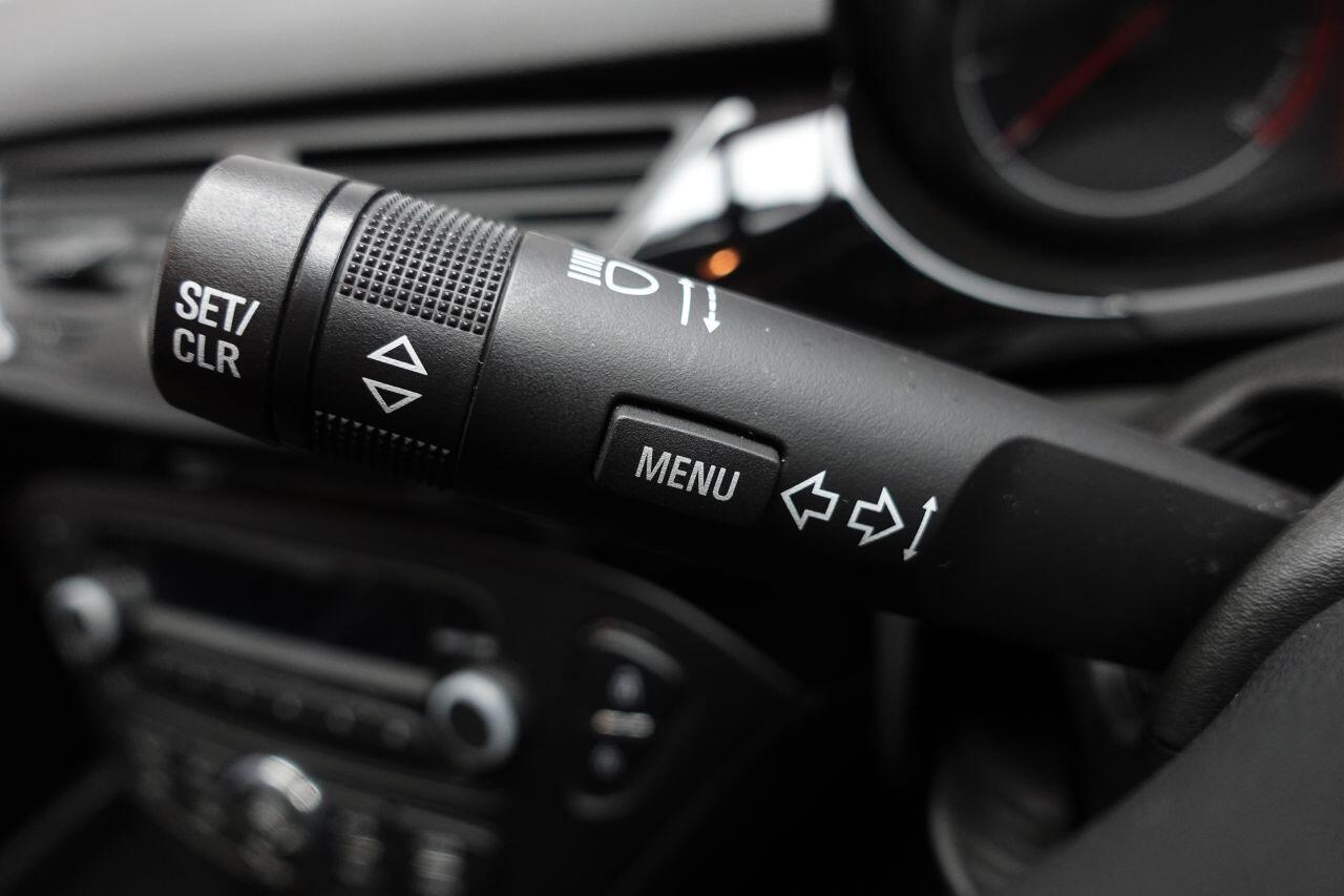 Vauxhall Corsa - Image 29