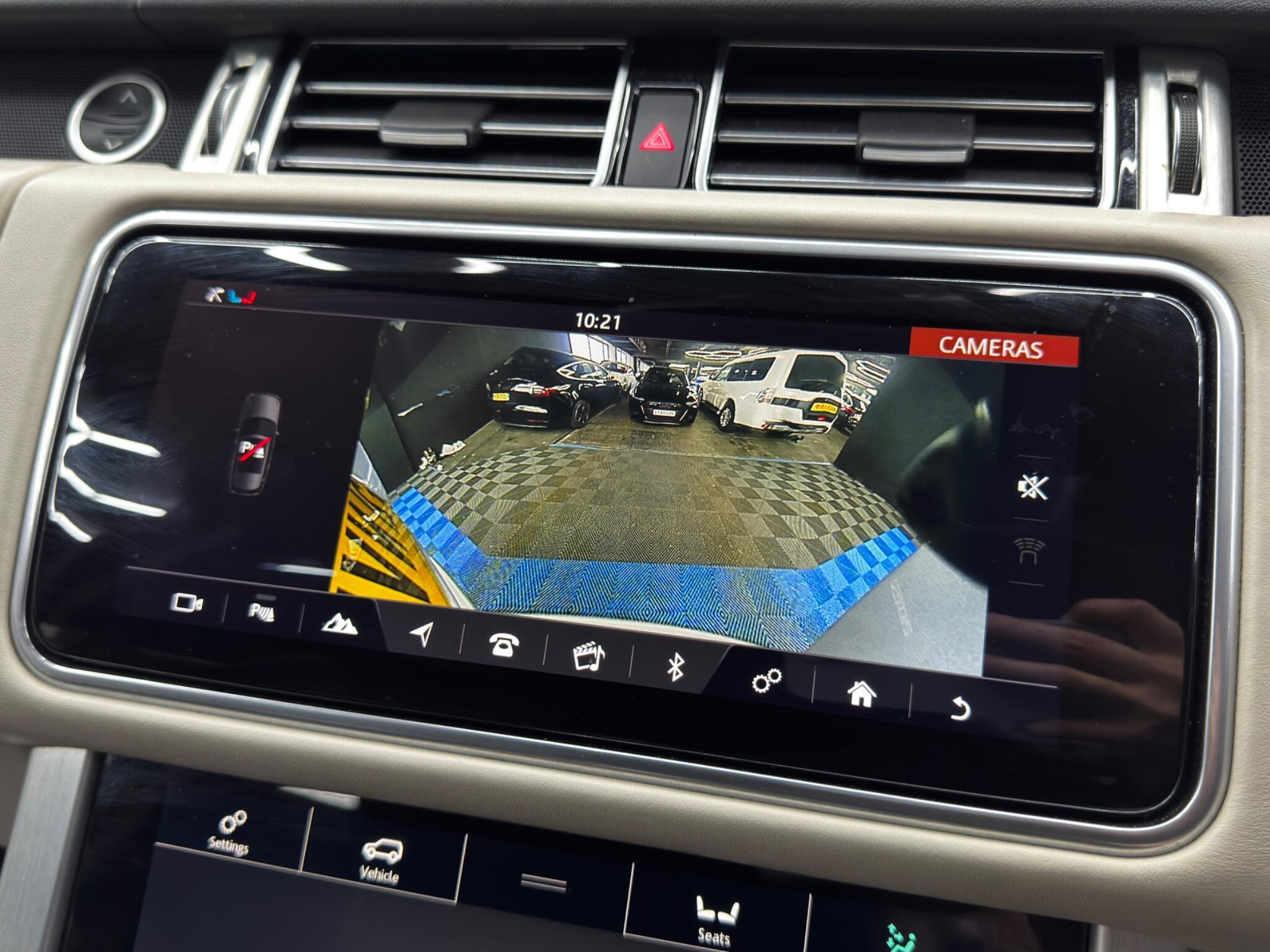 Land Rover Range Rover - Image 57