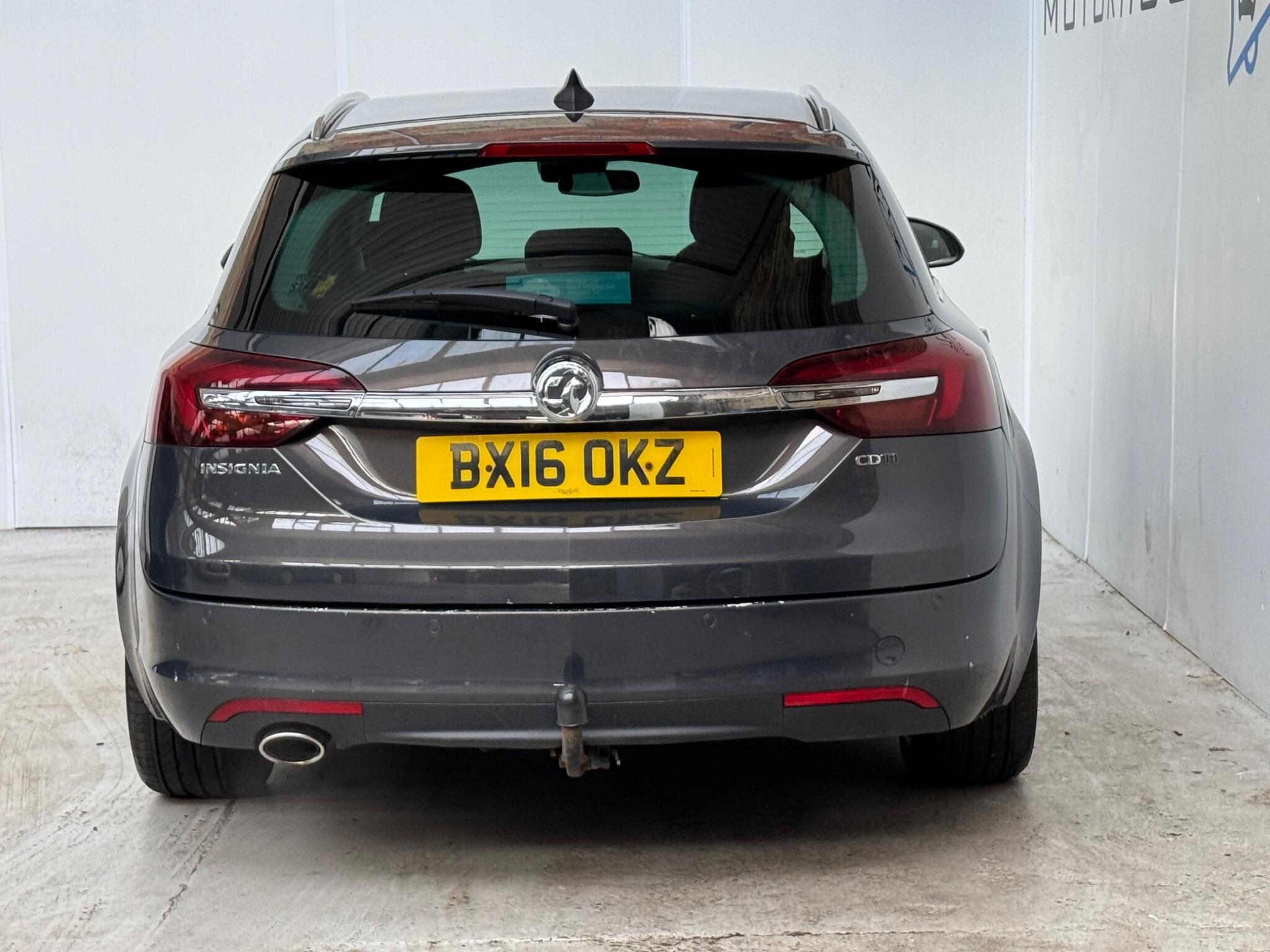 Vauxhall Insignia - Image 6