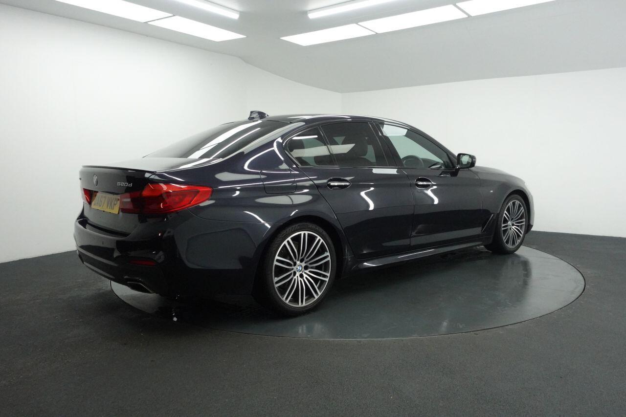 BMW 5 Series - Image 12
