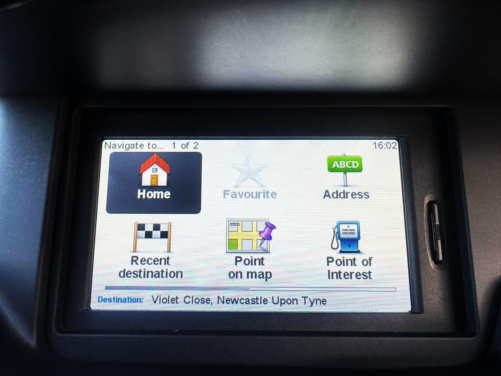 Renault Grand Scenic - Image 39