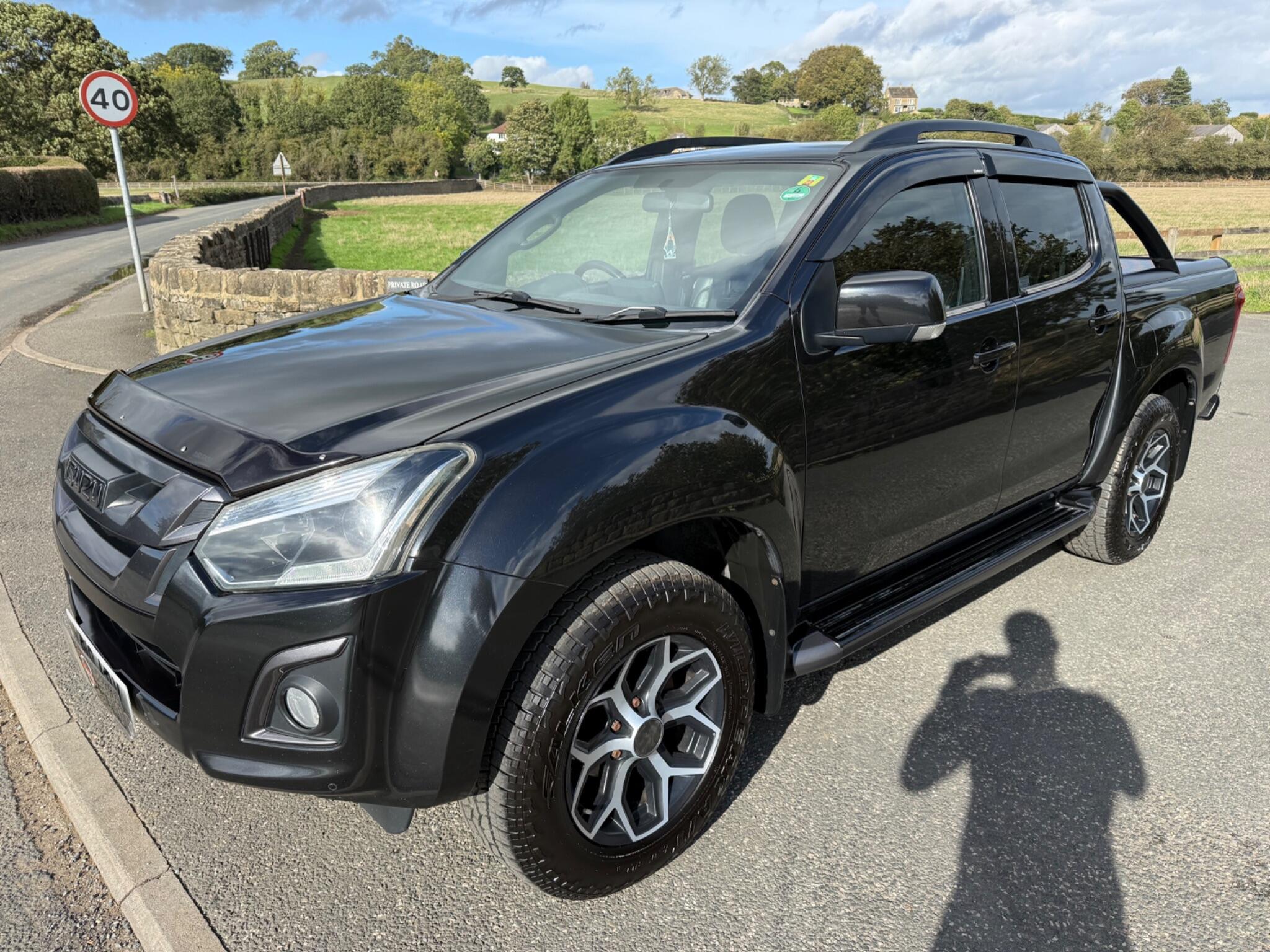 Isuzu D-MAX - Image 7