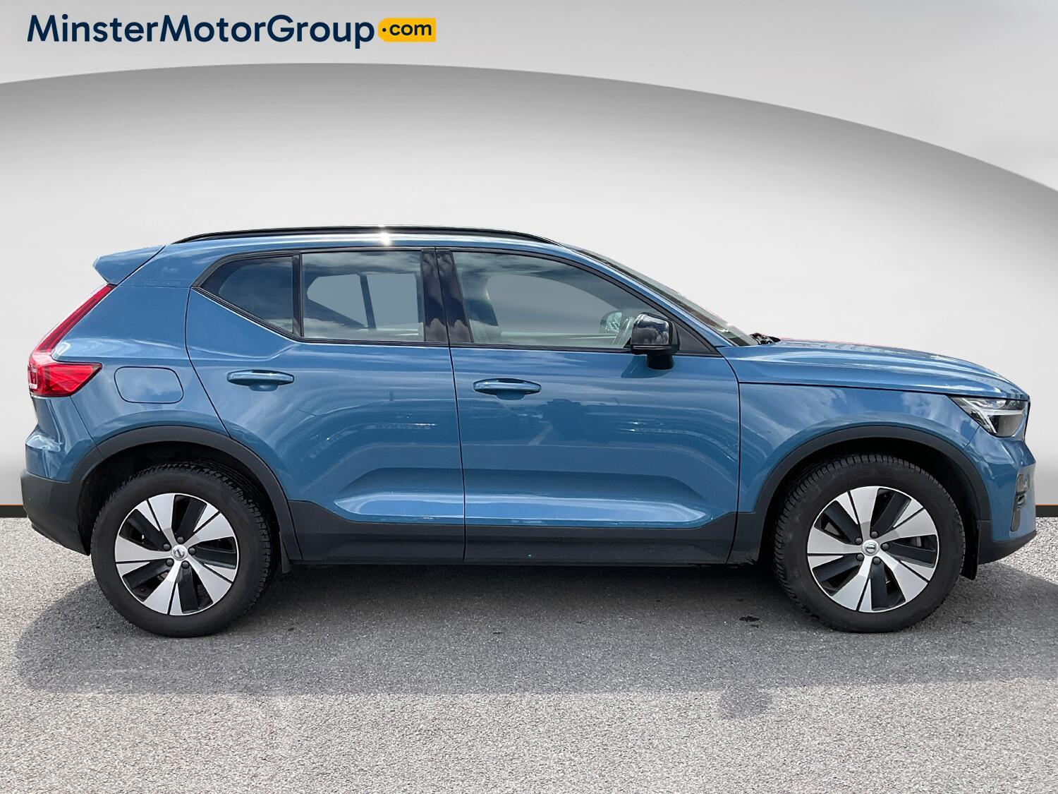 Volvo XC40 - Image 2