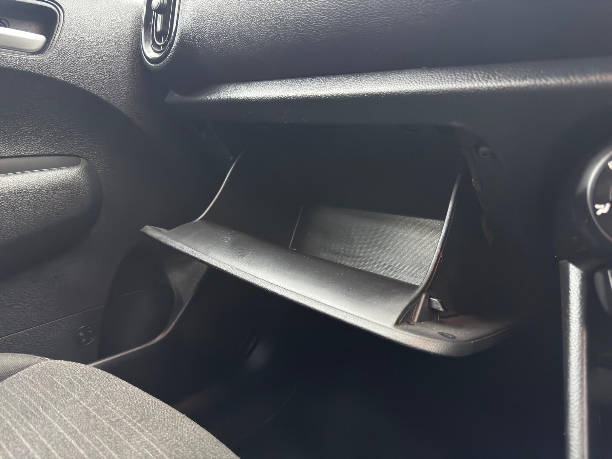 Kia Picanto - Image 4