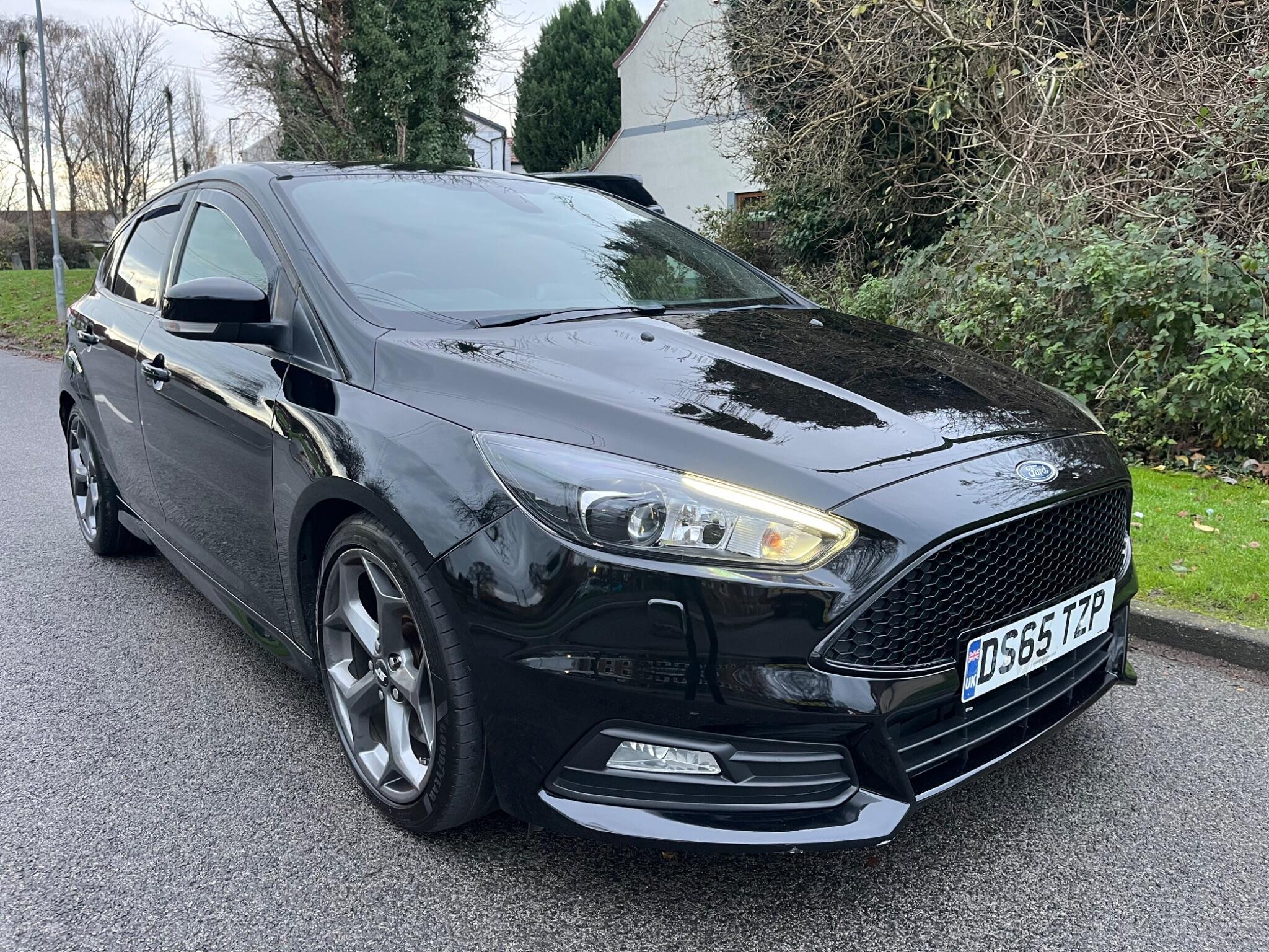 Ford Focus - Image 6