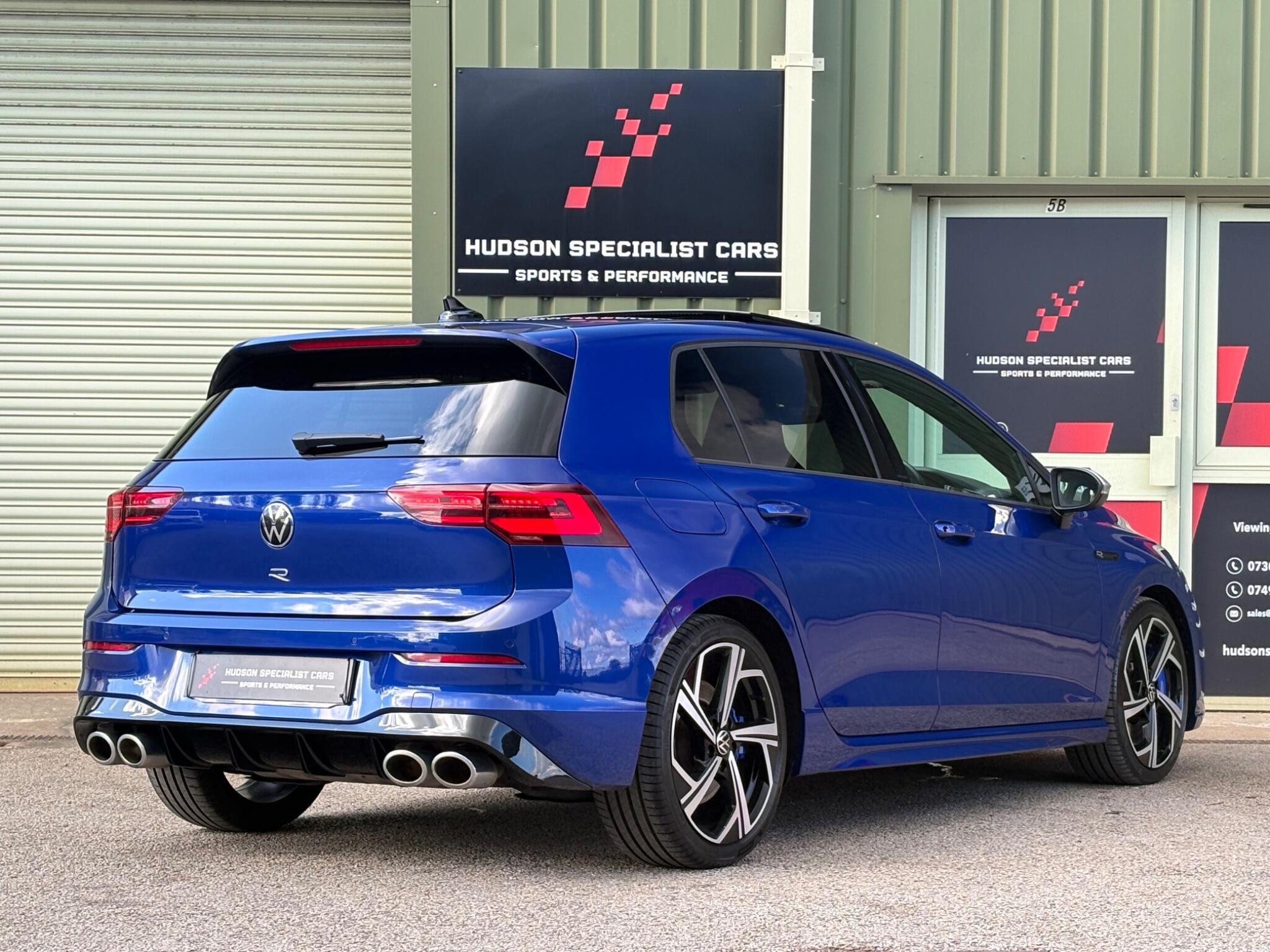 Volkswagen Golf - Image 12