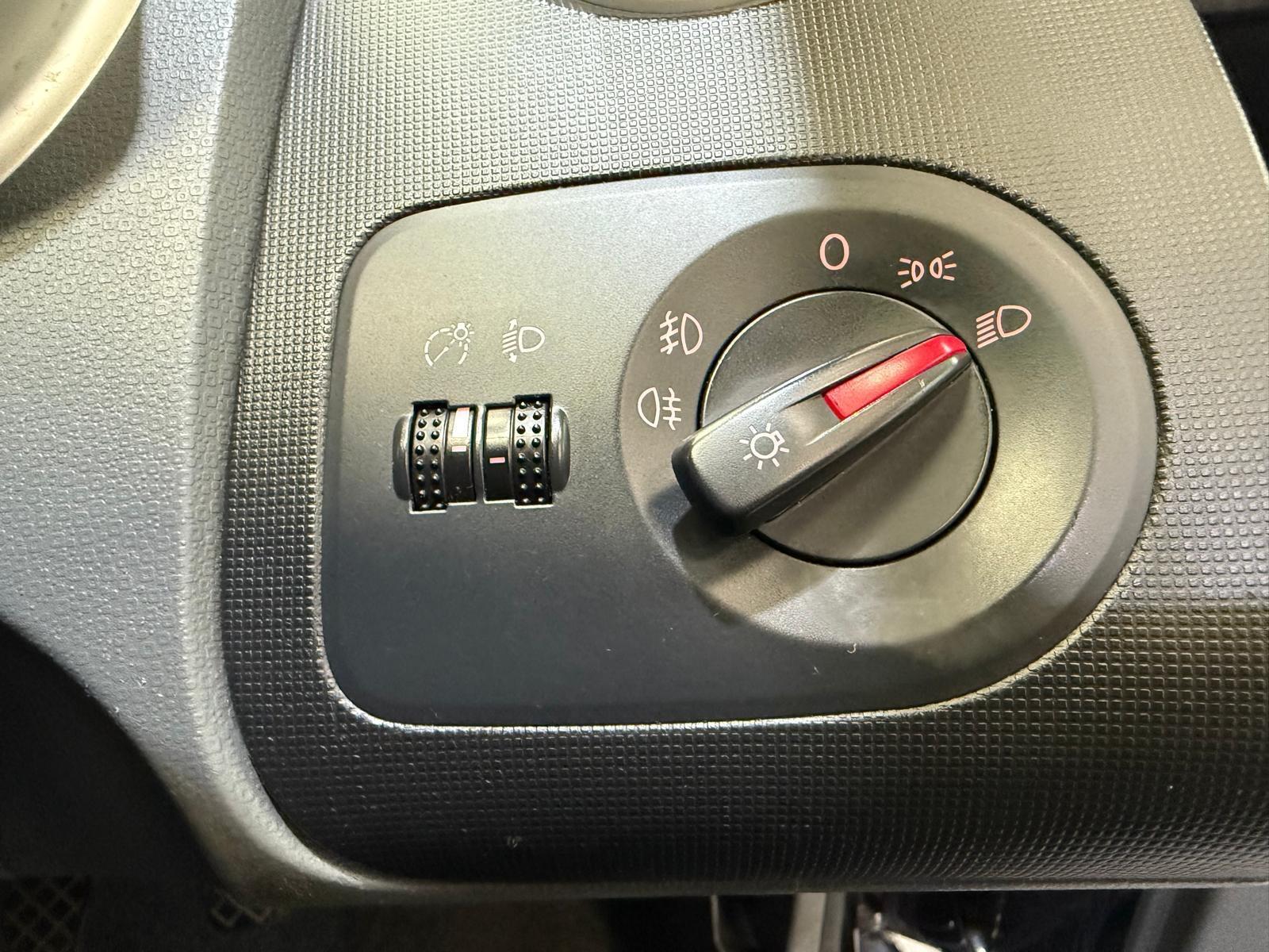 SEAT Ibiza - Image 36