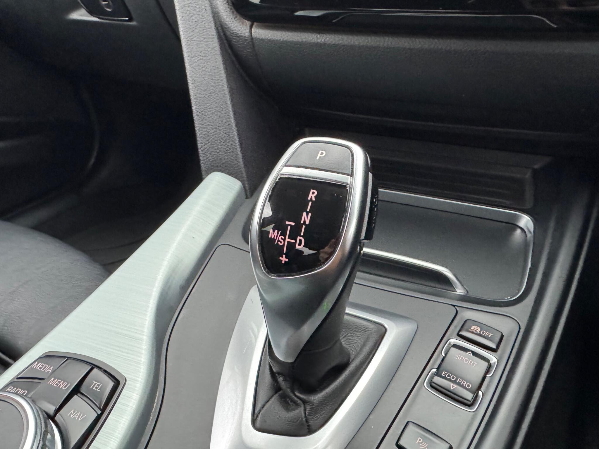 BMW 3 Series - Image 34