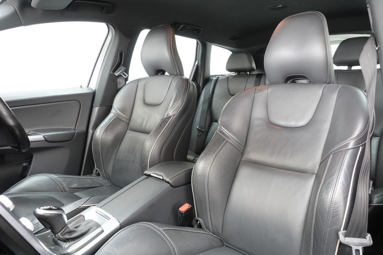 Volvo XC60 - Image 15
