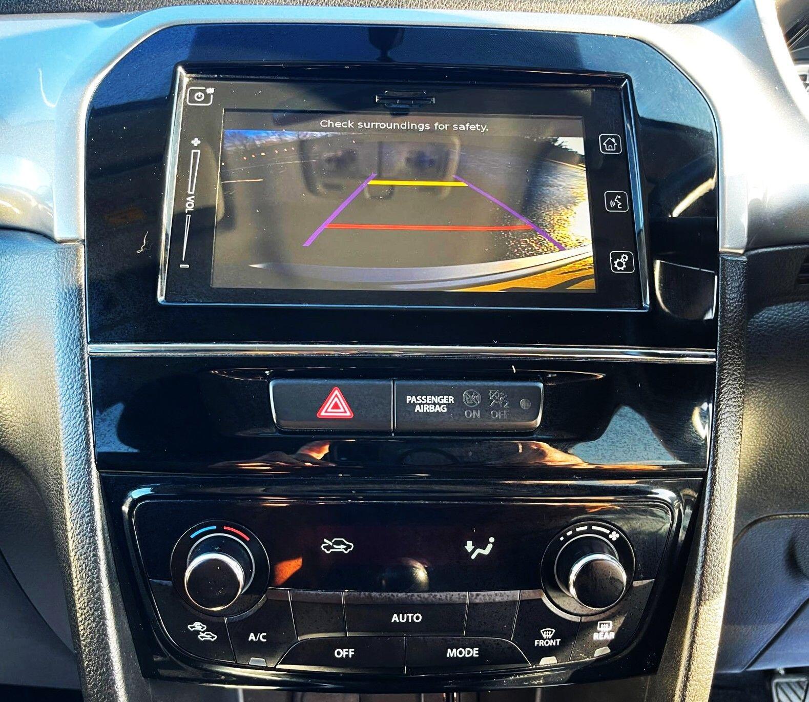 Suzuki Vitara - Image 34