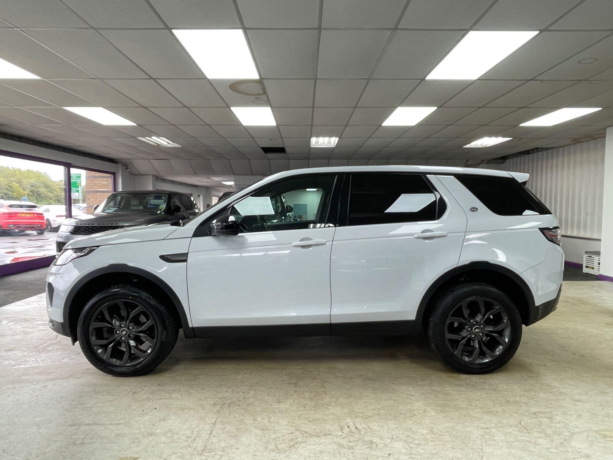 Land Rover DISCOVERY SPORT - Image 11