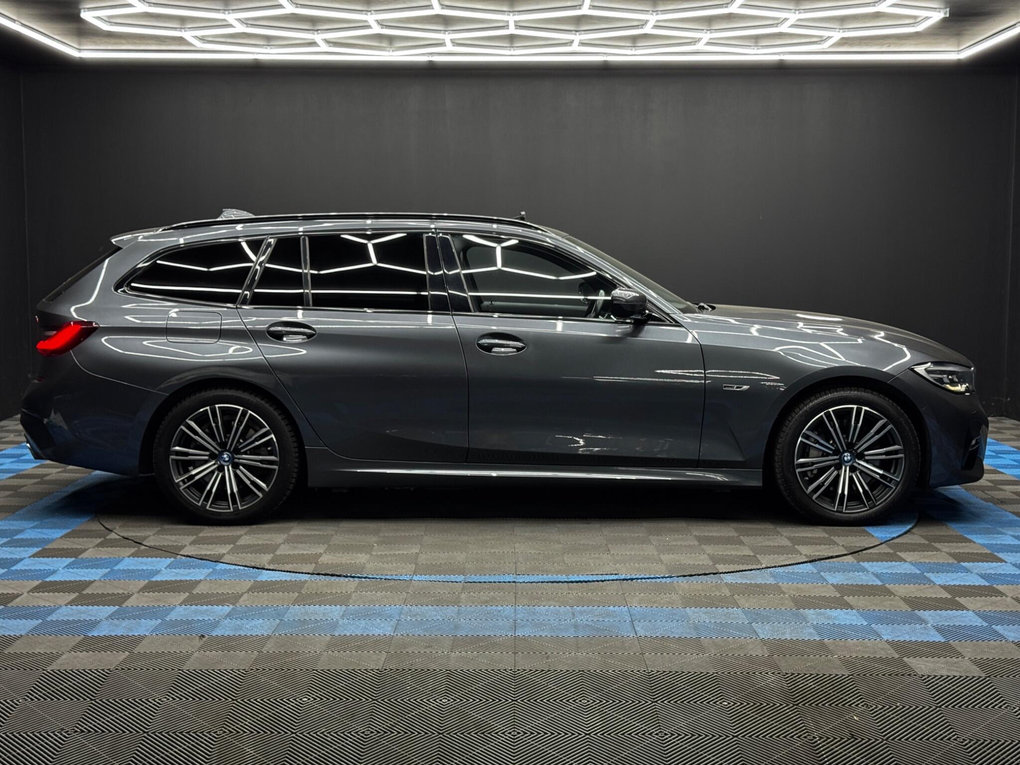 BMW 3 Series - Image 4