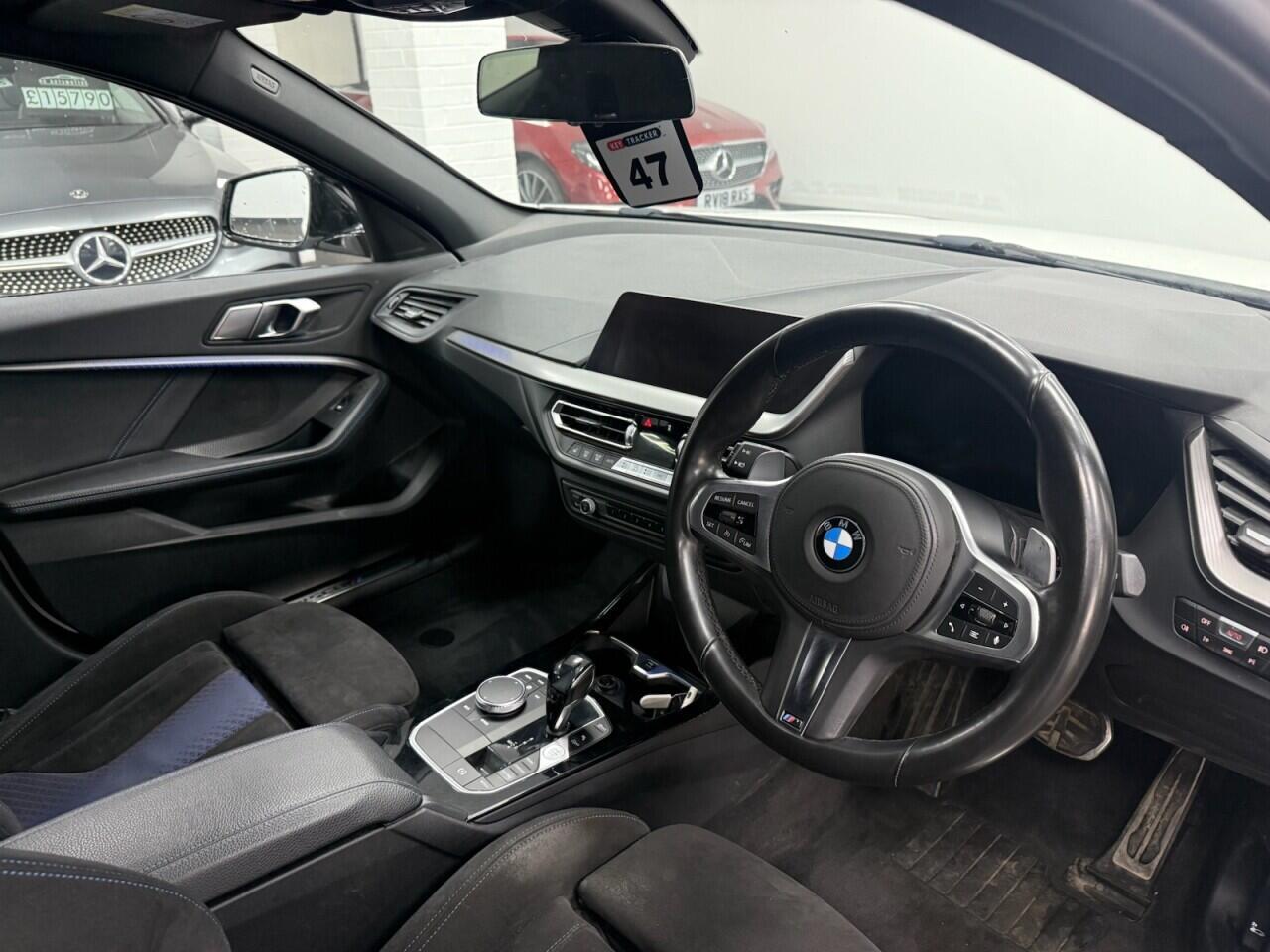 BMW 1 Series - Image 13