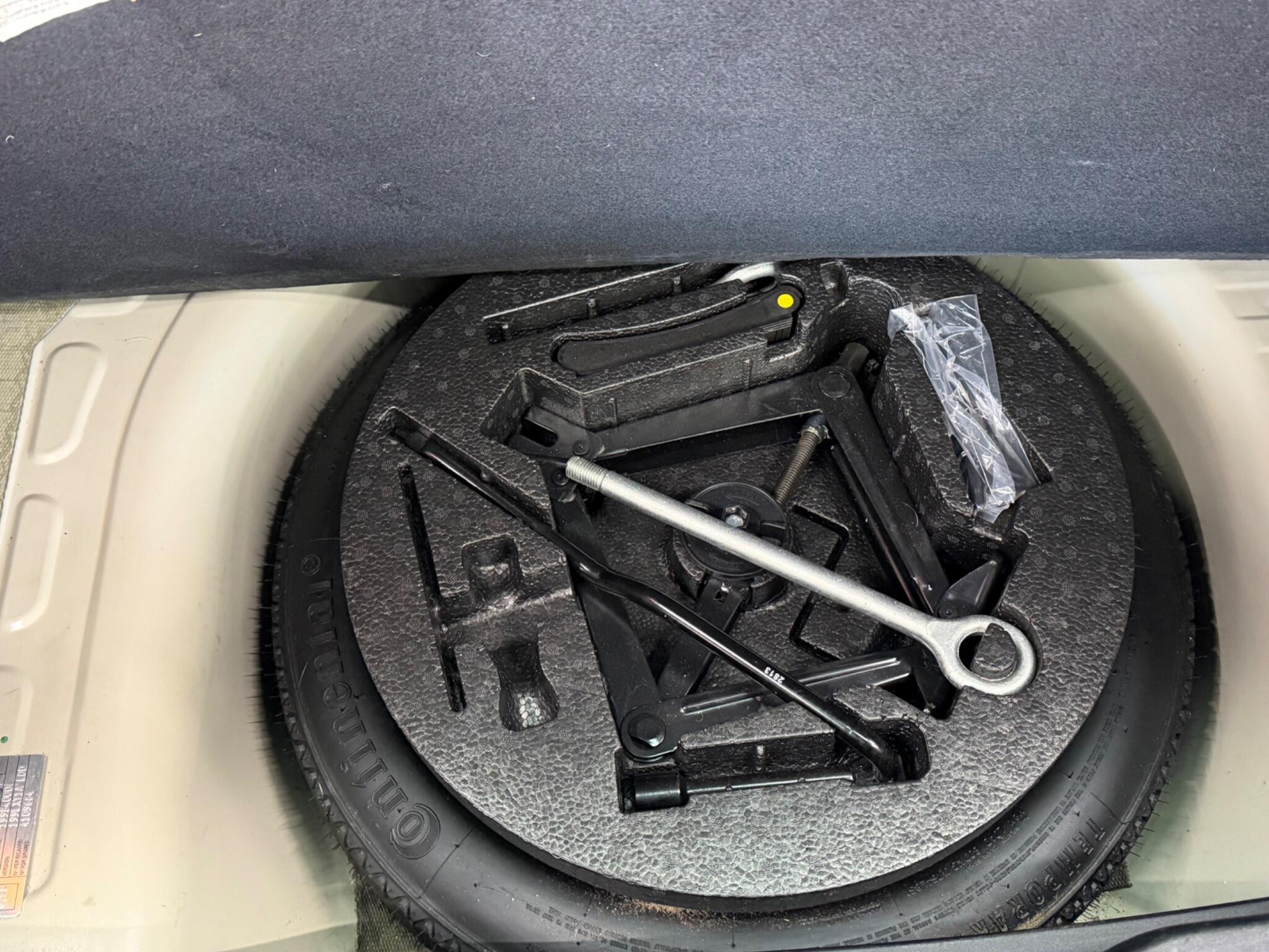 Fiat 500L - Image 15