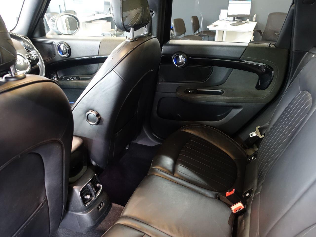 MINI Countryman - Image 18