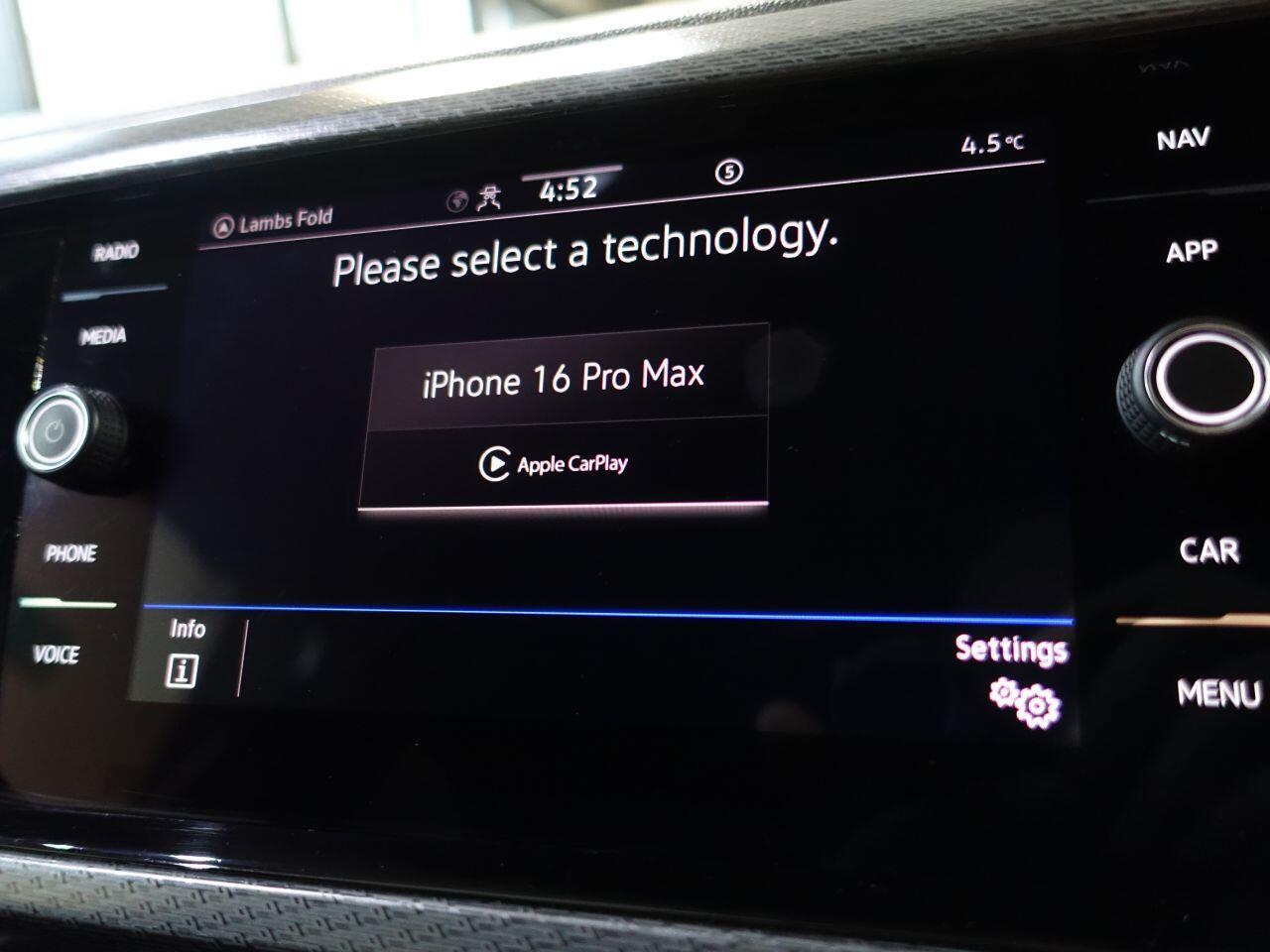 Volkswagen T-Cross - Image 34