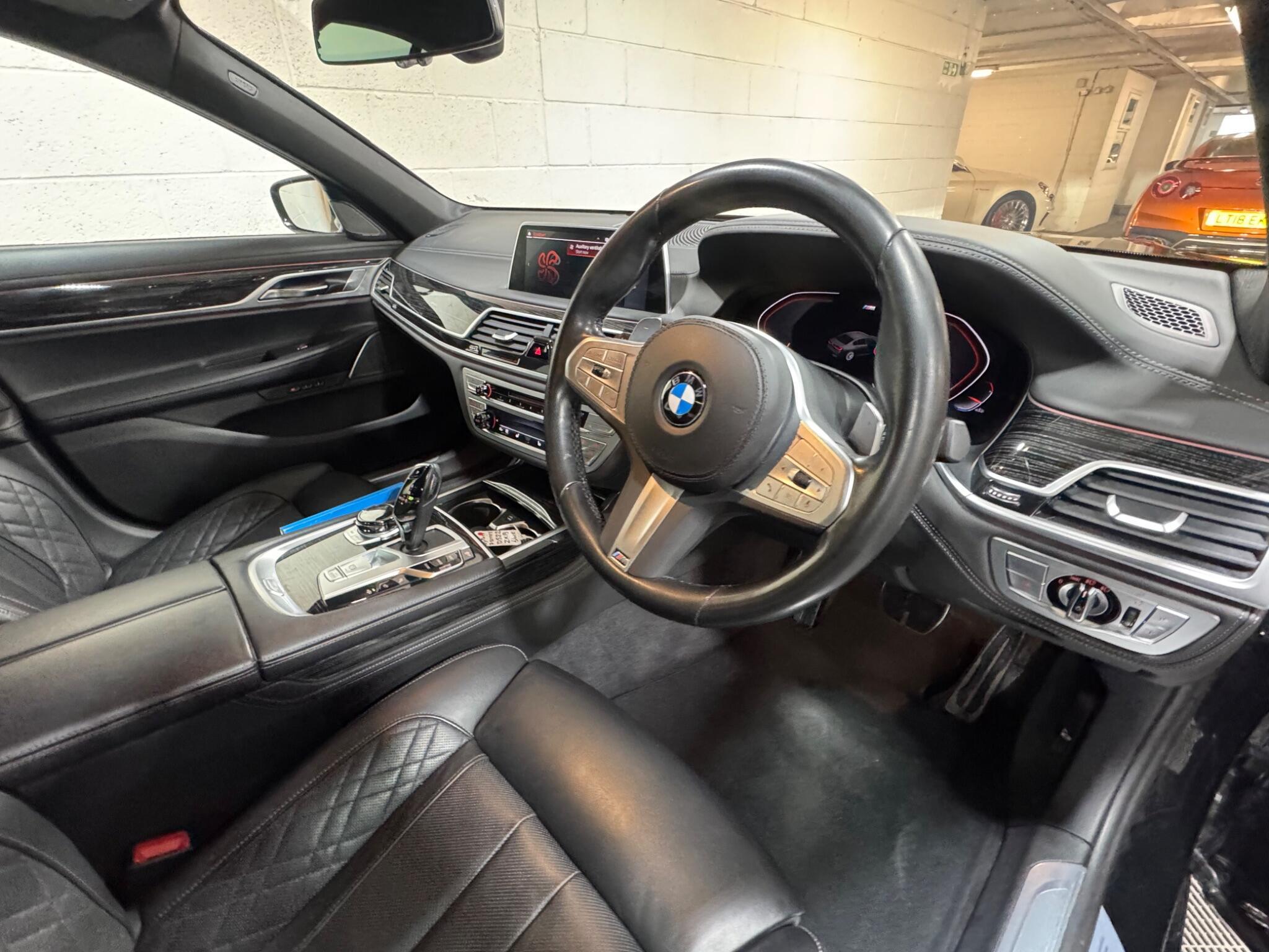 BMW 7 Series - Image 8