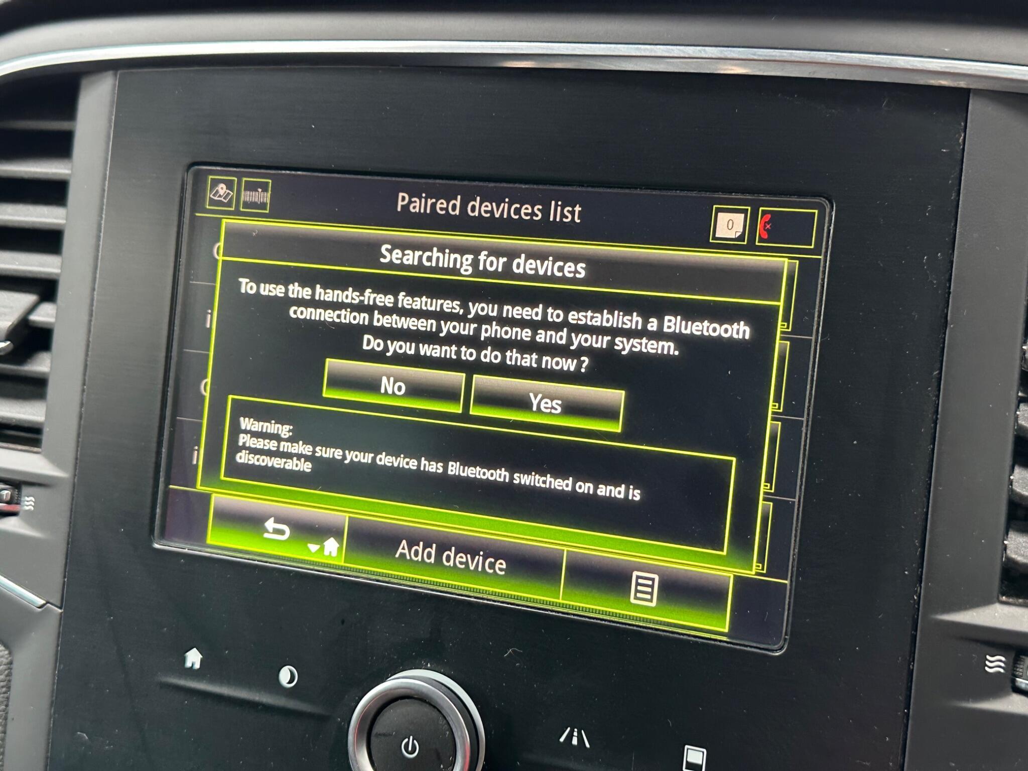 Renault Megane - Image 13