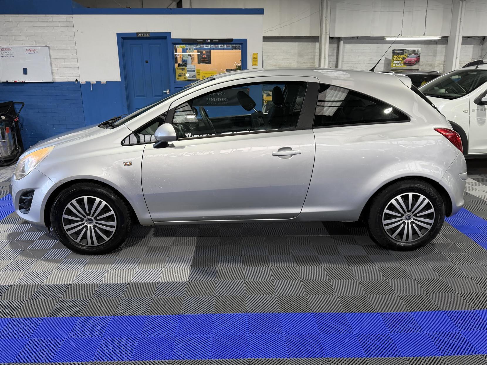 Vauxhall Corsa - Image 2