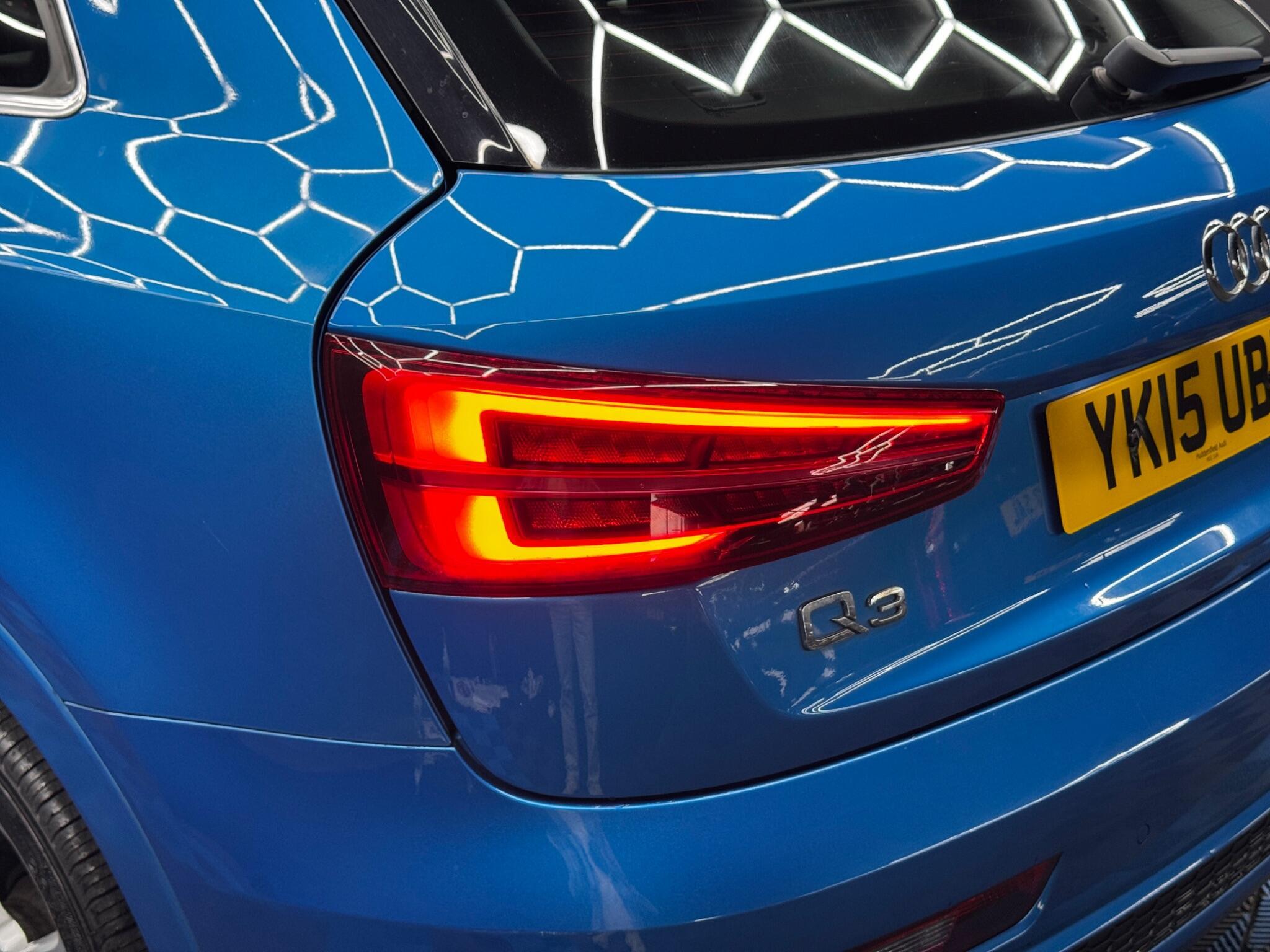 Audi Q3 - Image 44