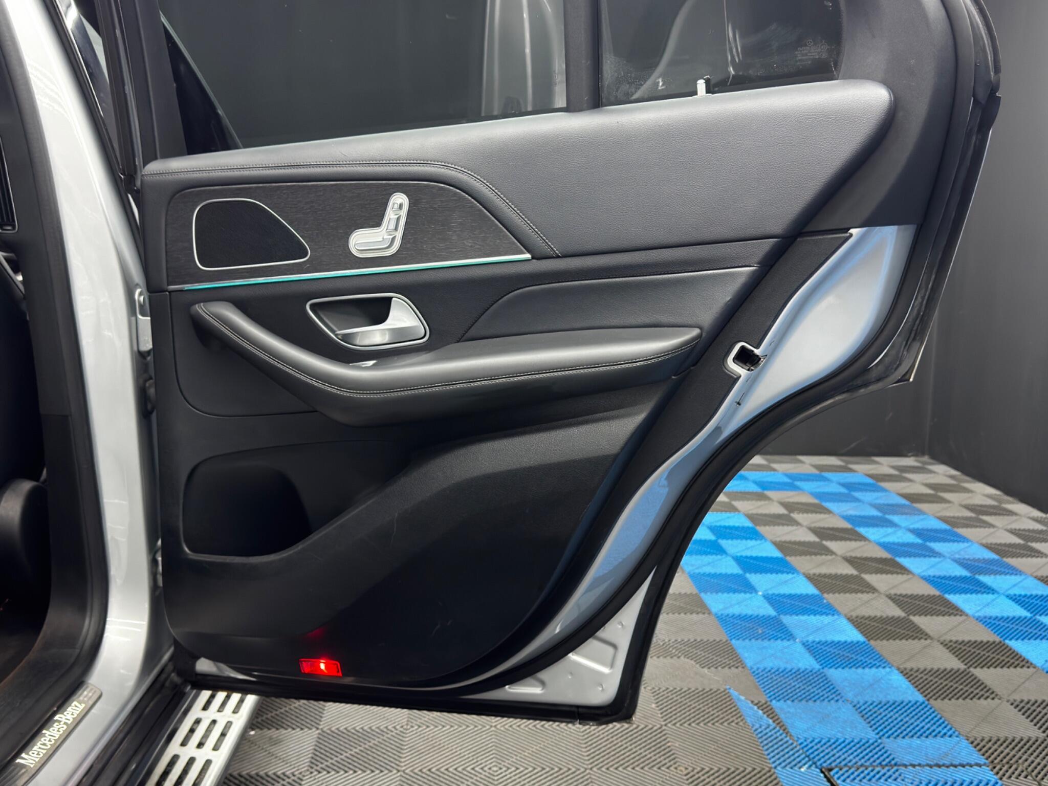 Mercedes GLE - Image 43