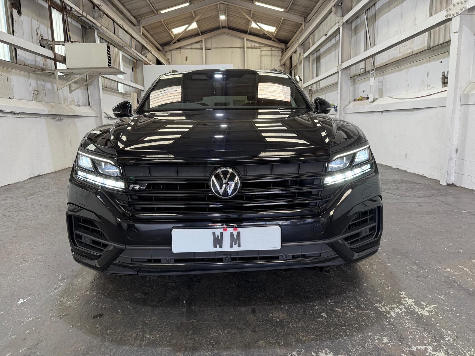 Volkswagen Touareg - Image 3