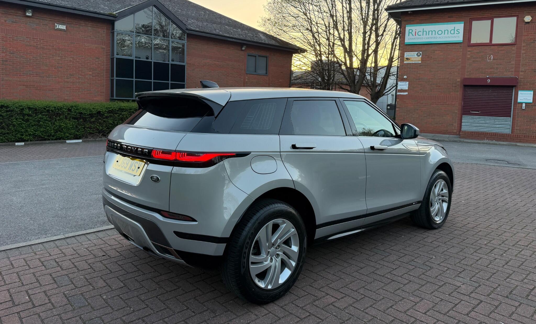 Land Rover Range Rover Evoque - Image 20