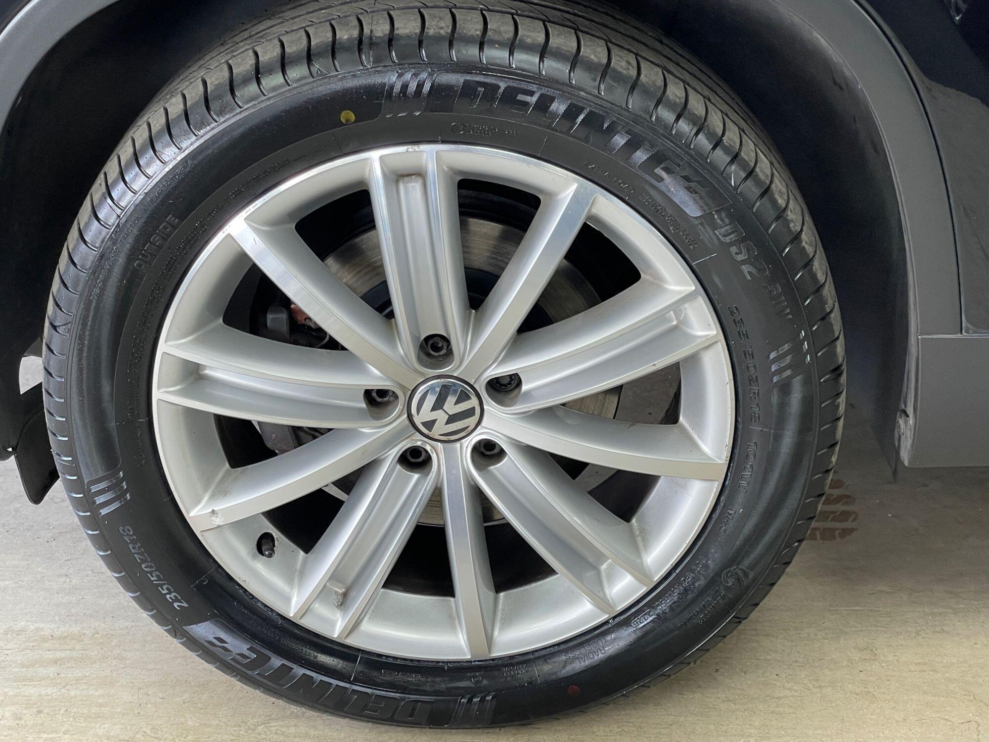 Volkswagen Tiguan - Image 15