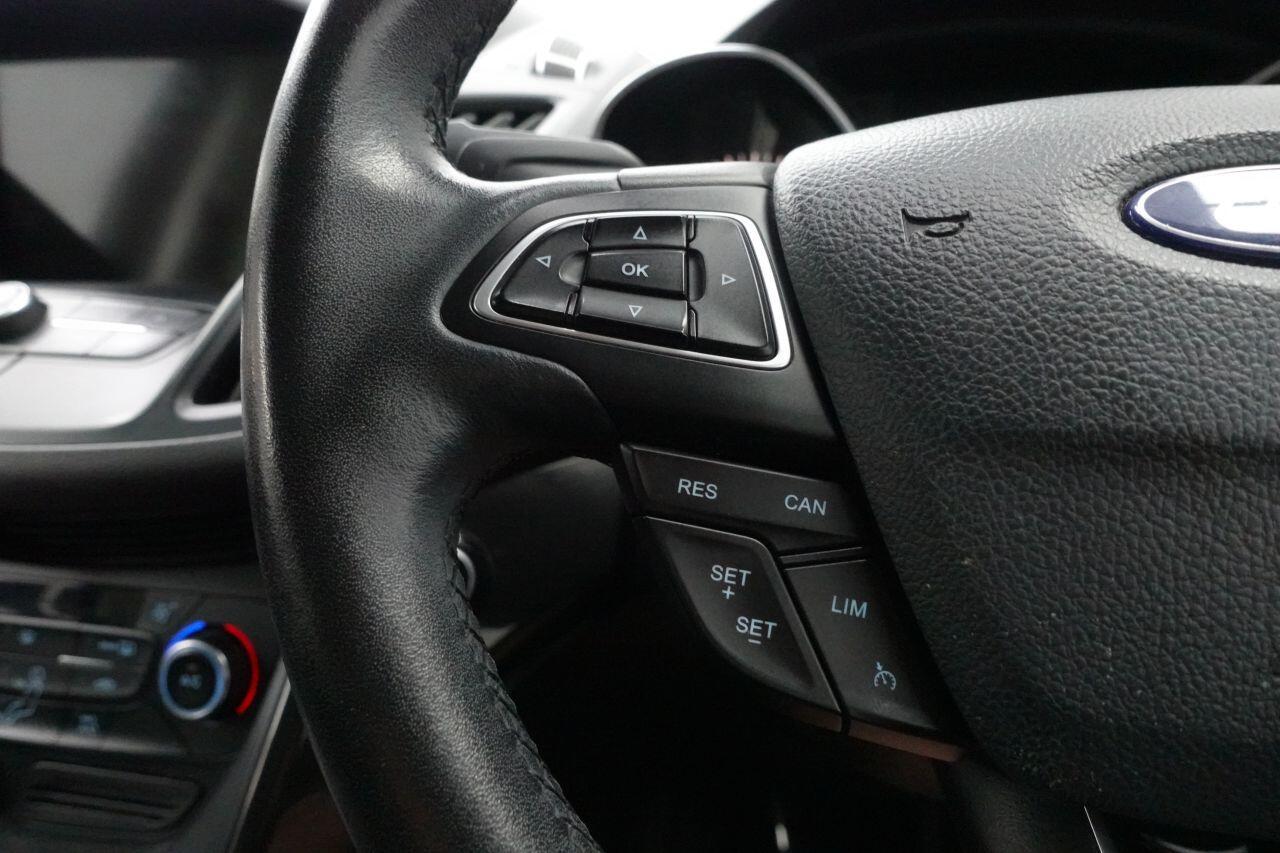 Ford Kuga - Image 18