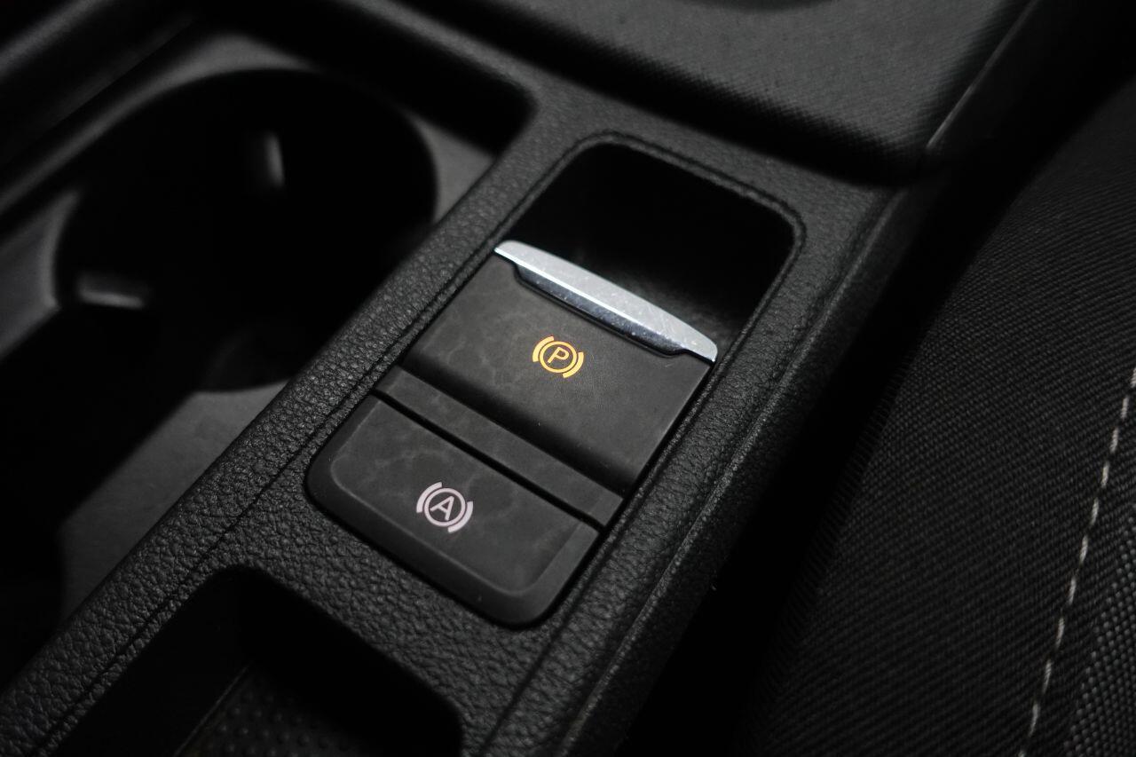 Skoda Octavia - Image 45