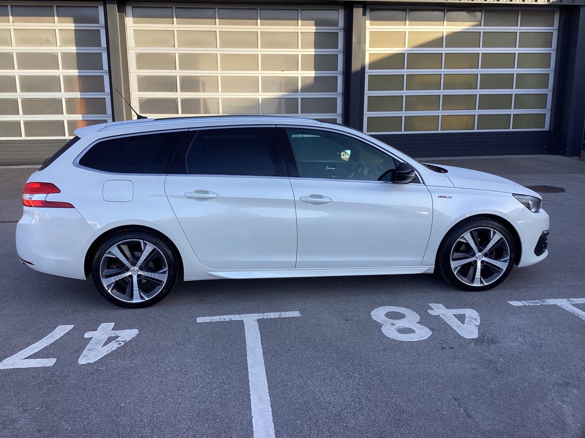 Peugeot 308 SW - Image 8
