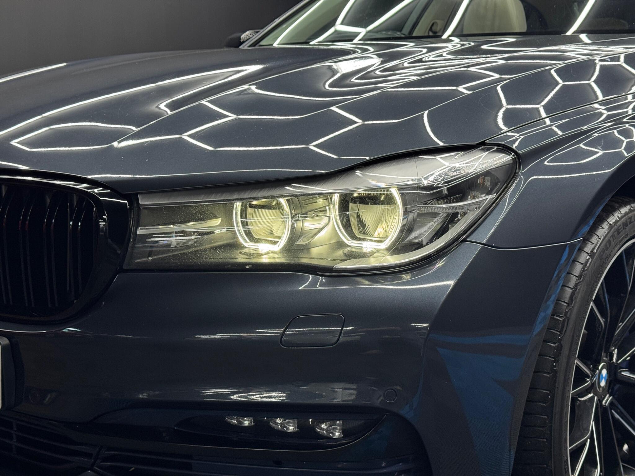 BMW 7 Series - Image 66