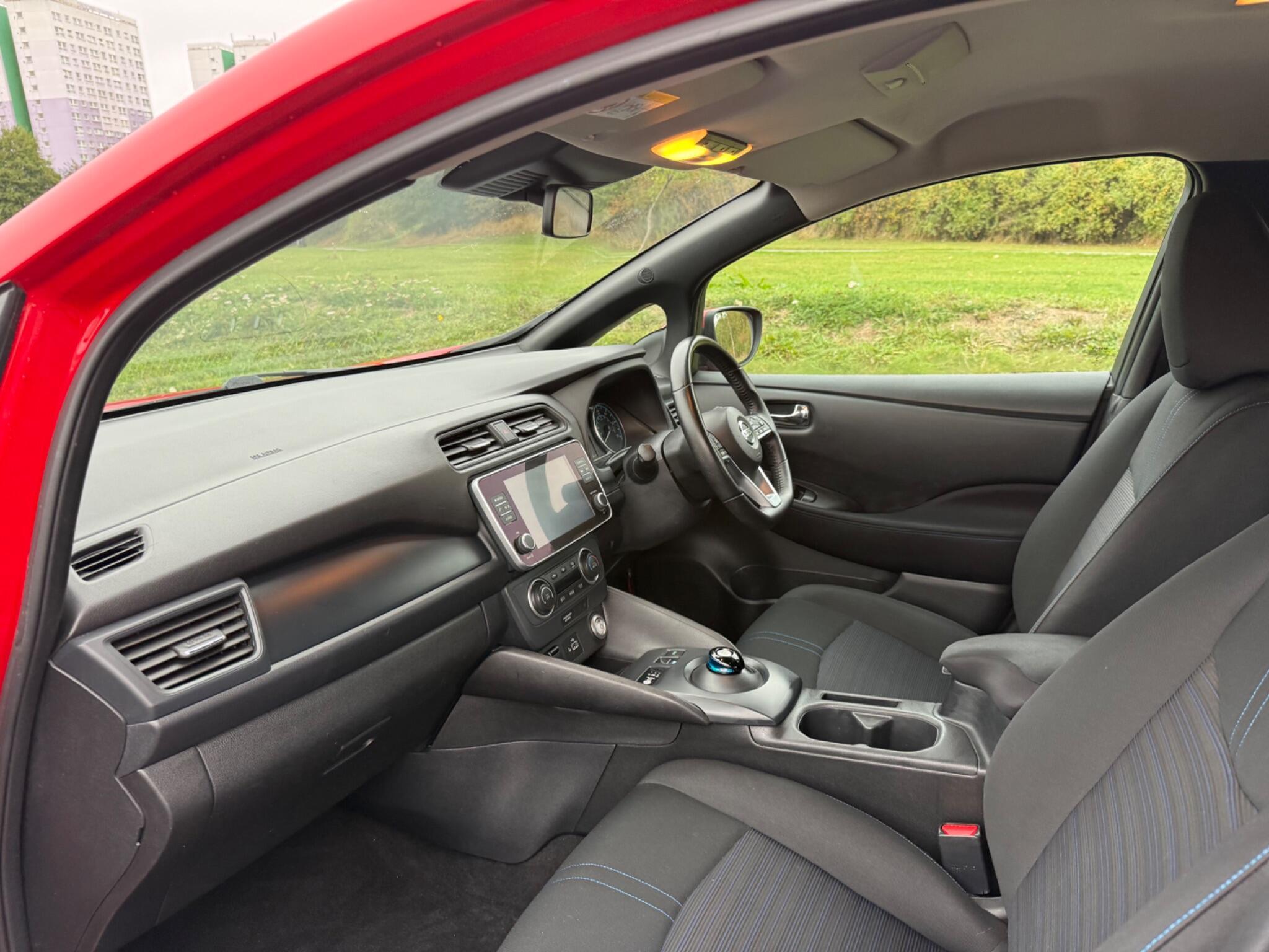 Nissan Leaf - Image 11