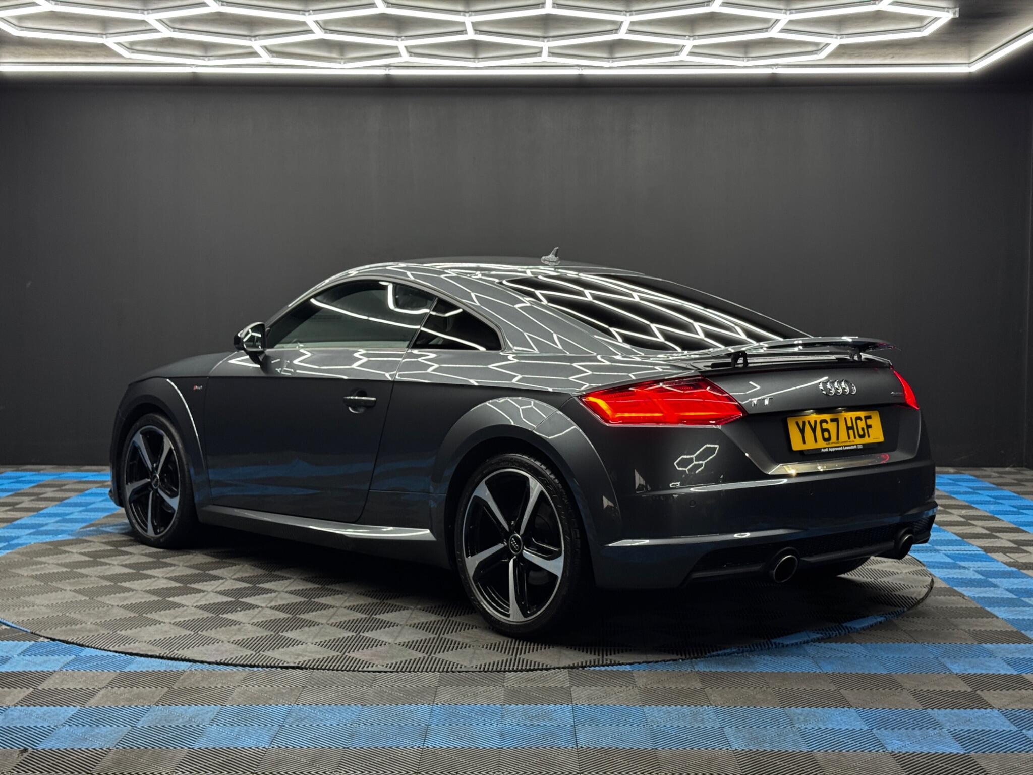 Audi TT - Image 7