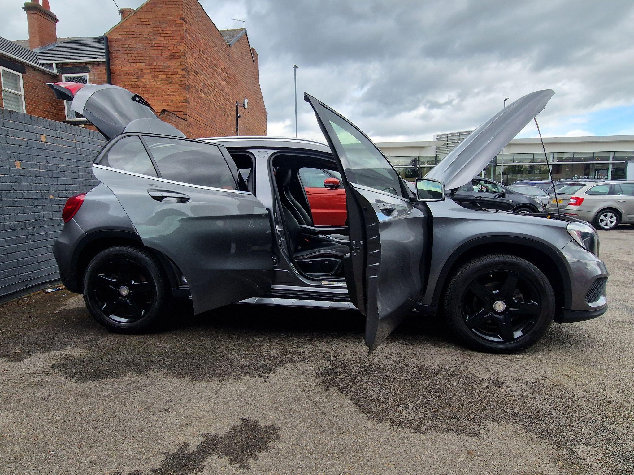 Mercedes GLA - Image 22