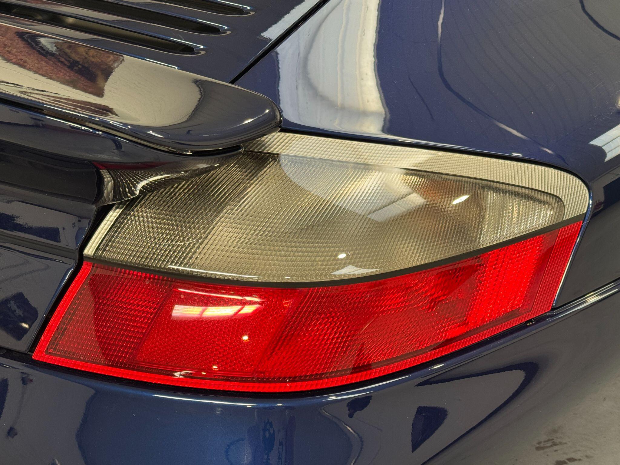 Porsche 911 - Image 63