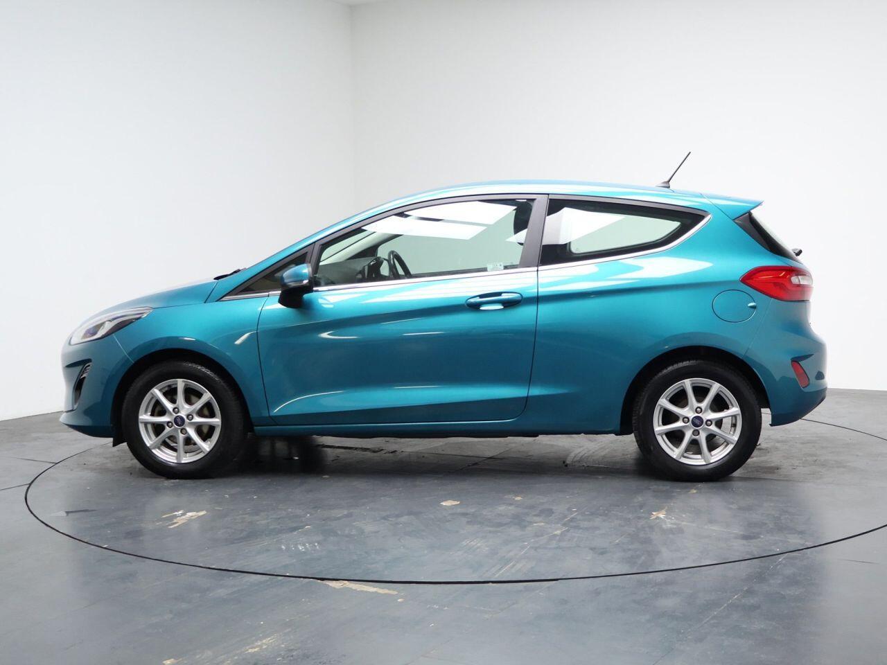 Ford Fiesta - Image 8