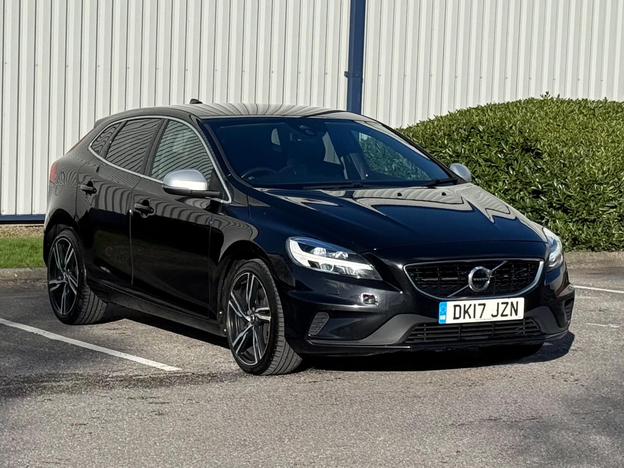 Volvo V40 - Image 6