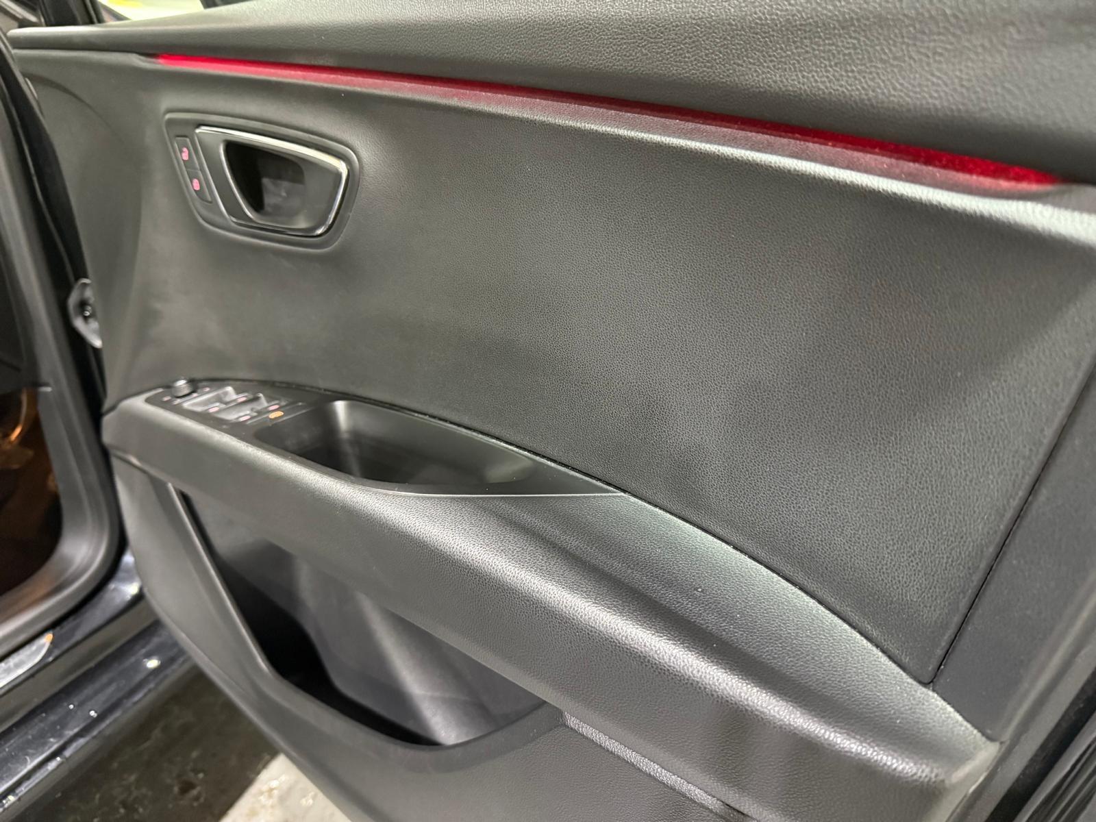 SEAT Leon - Image 22