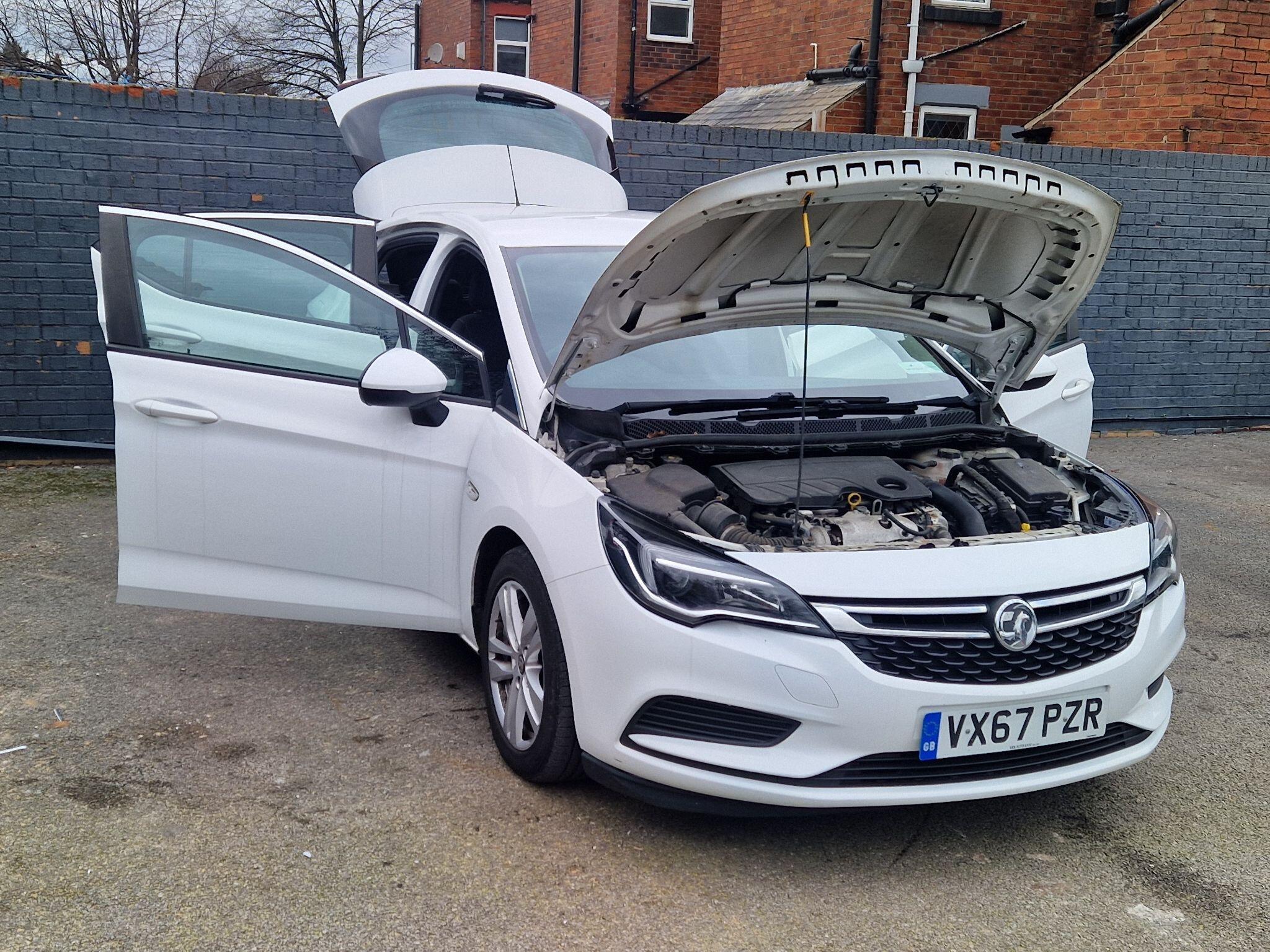 Vauxhall Astra - Image 12