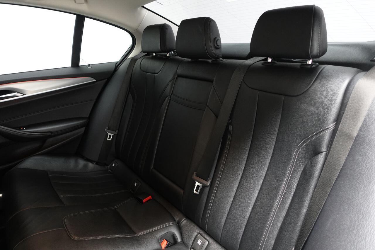 BMW 5 Series - Image 20